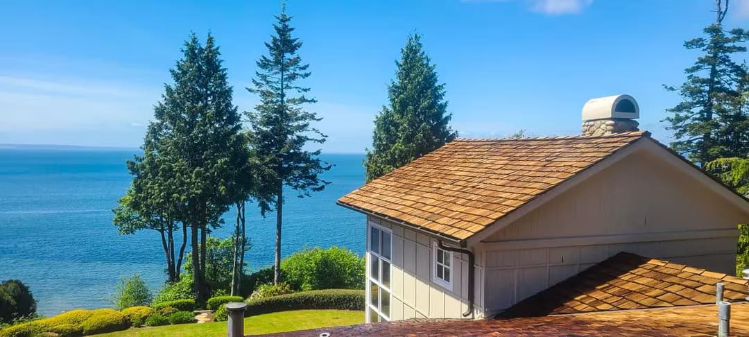 A new shingled roof